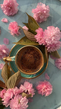 Load image into Gallery viewer, Metallic Pink Luxury Exfoliator
